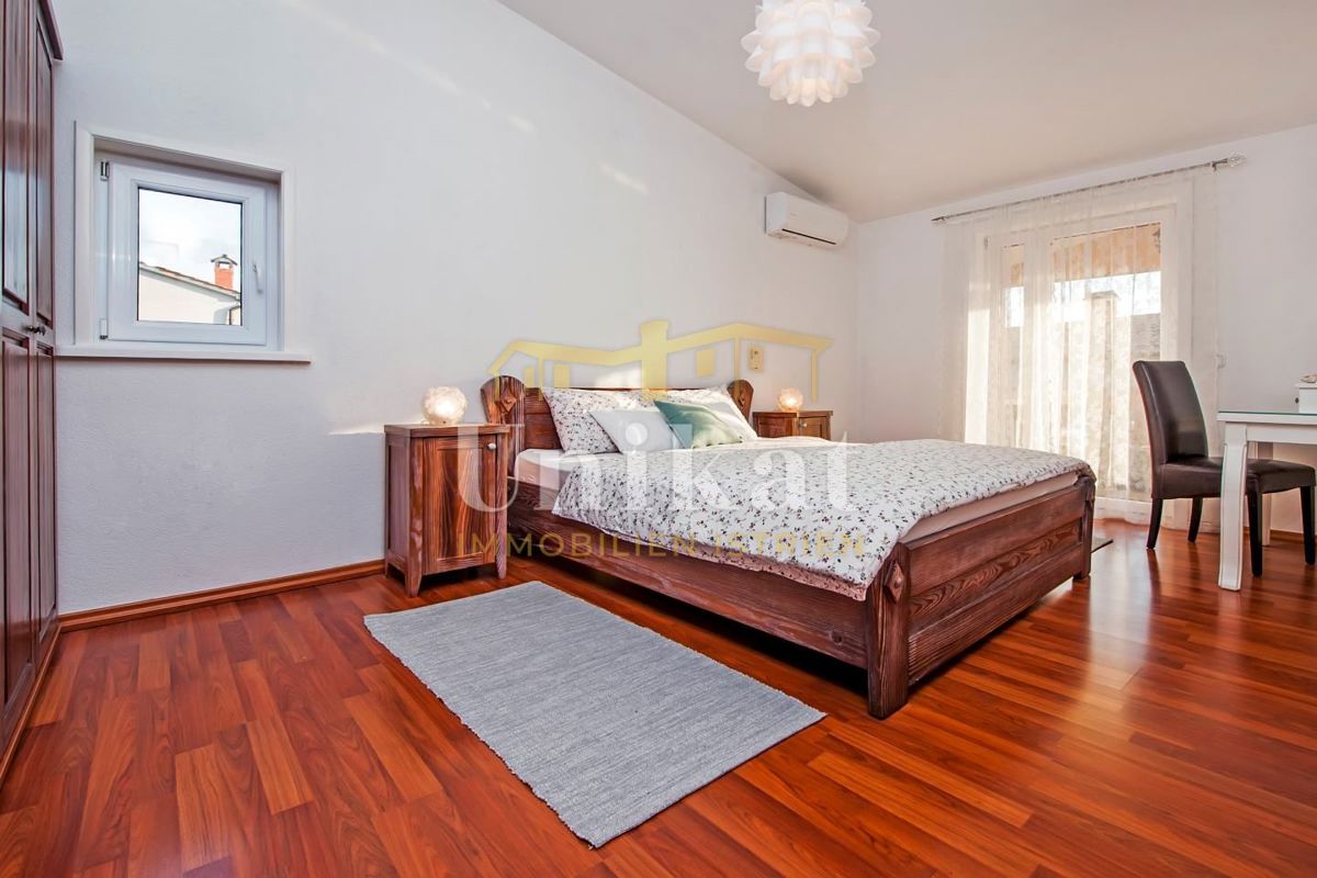 Hiša v okolici Poreča, 3 spalnice, mirna lokacija